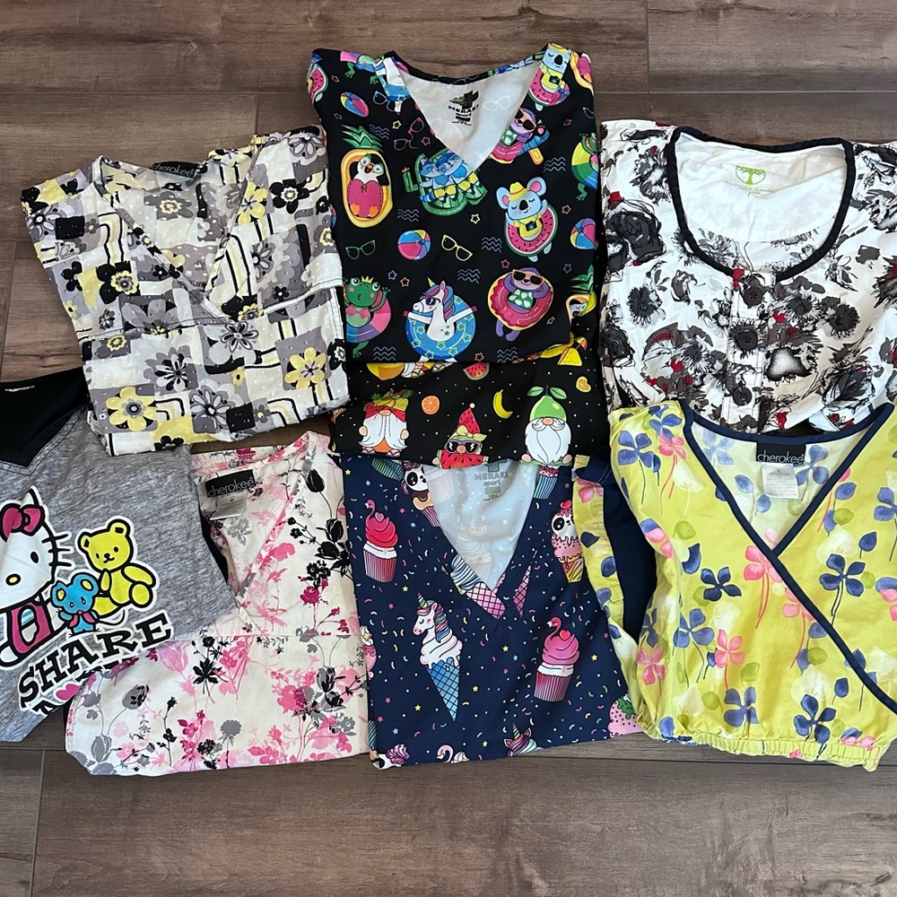 Women’s scrub tops in Cartoon and Floral Print.